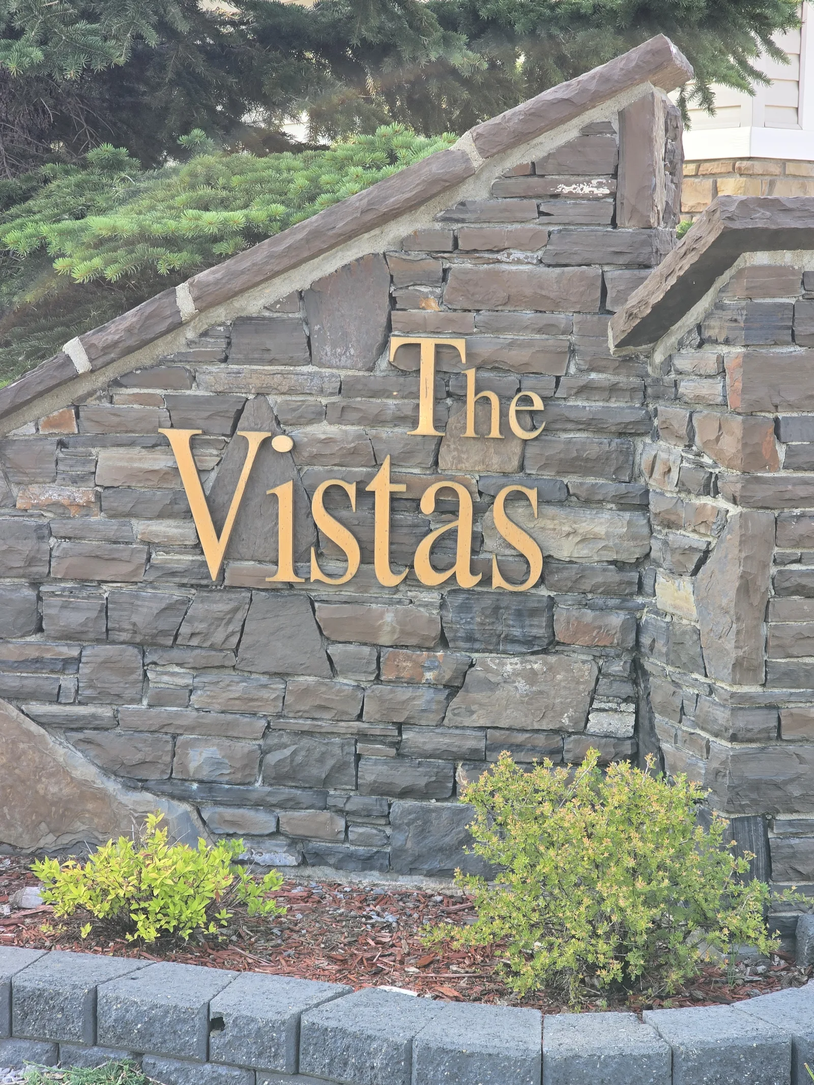 The Vista at GlenEagles, Cochrane Alberta
