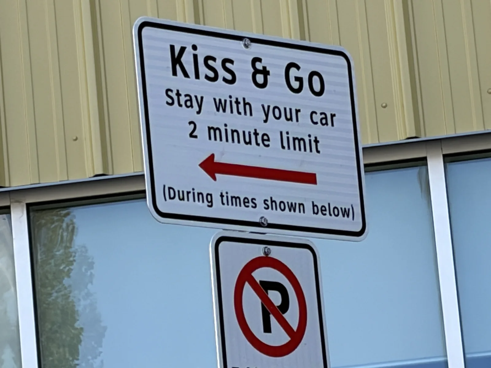 Kiss and Go drop-off zone sign at Fireside School, Cochrane Alberta